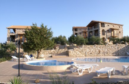 Joannas Traditional Stone Built Villas - apartments-studios